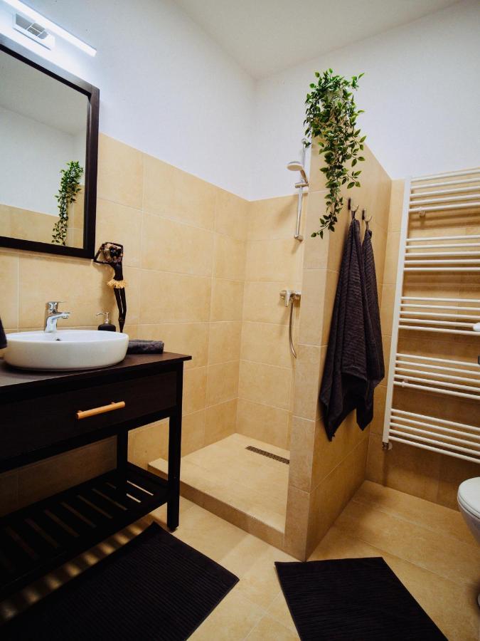 Zakarias Apartments Miercurea Ciuc Extérieur photo